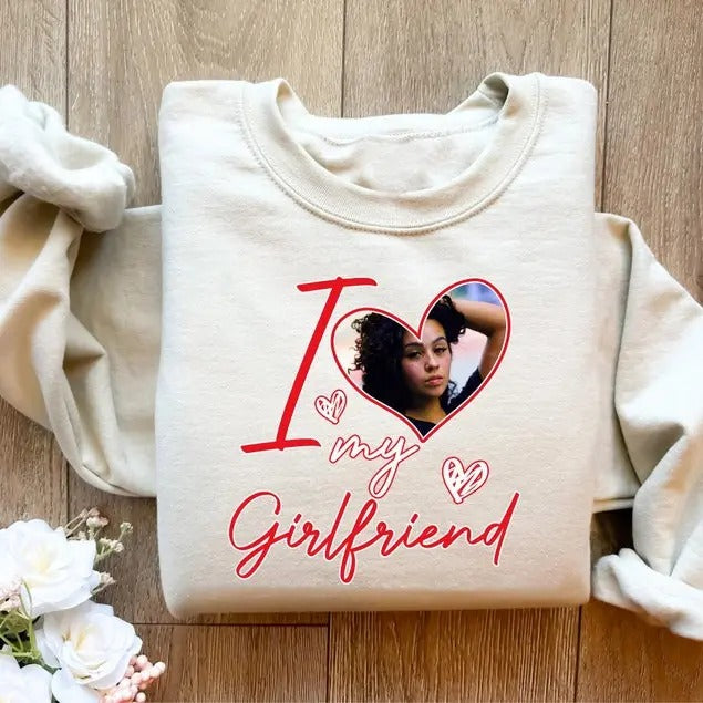 Custom 90s Girlfriend Tshirt, Retro Girlfriend Shirt, Personalized Girlfriend Shirt, Gift for Girlfriend, Girlfriend Gift, Women Tee