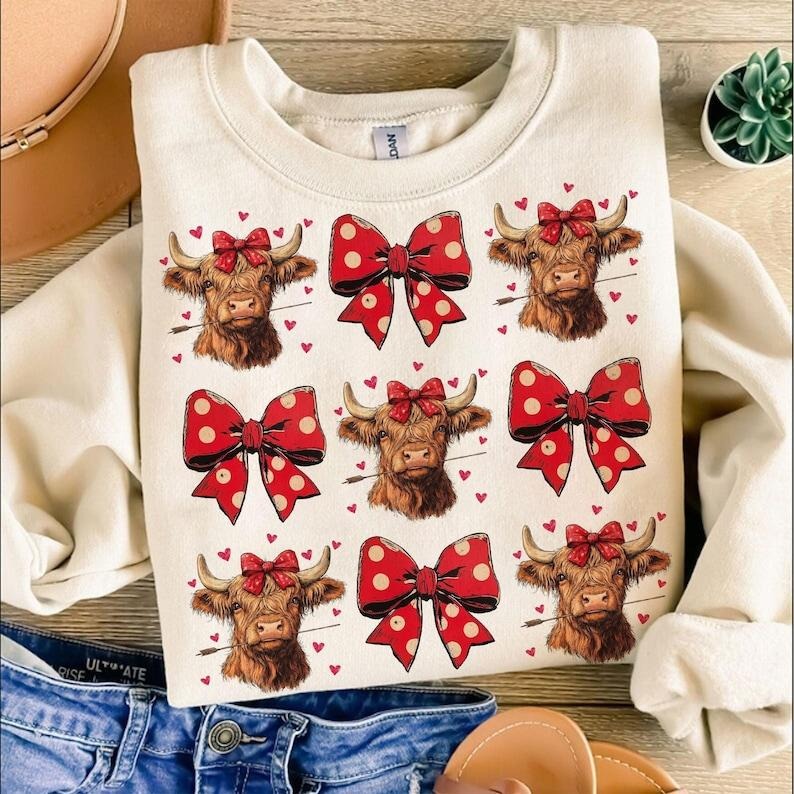 Highland Cow ,Sweatshirt,Valentine's day s,Valentine ,Coquette,Trending ,Girly Valentine