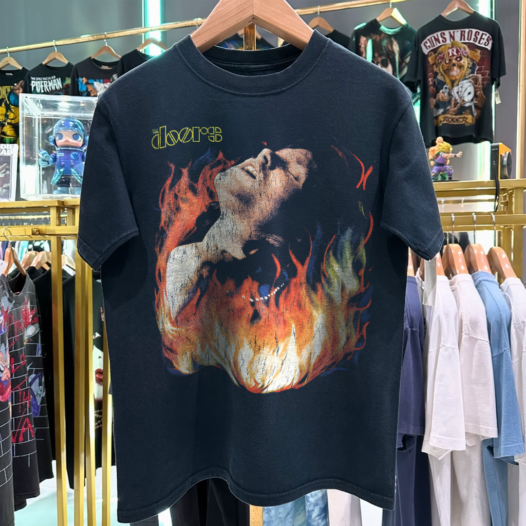 1991 THE D00RS LIGHT MY FIRE RARE GRAIL WASHED BLACK T-SHIRT Hoodie, Sweatshirt | CoreVibeTees.com (Image 3)