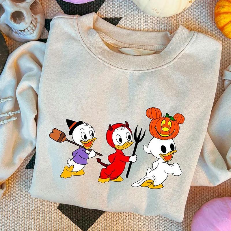 90s Halloween Sweatshirt, Halloween Ducks Shirt, Halloween Duck Sweater, Halloween Cartoon Sweatshirt, Spooky Season Shirt, Cute Halloween Sweatshirt, Fall Vibes Tee