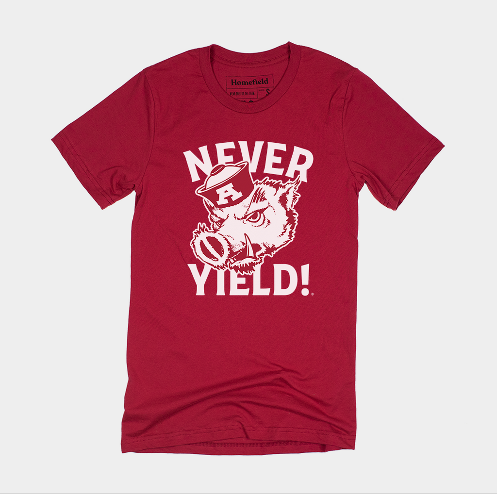 Retro Razorback Never Yield Tee Style001 Hoodie, Sweatshirt | CoreVibeTees.com (Image 1)
