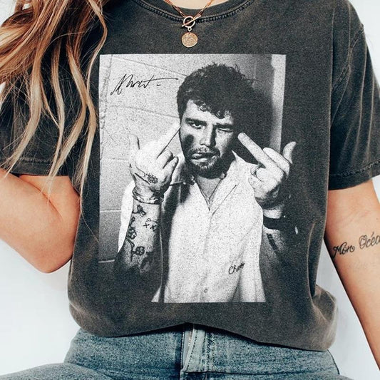 Alex Warren Face Middle Finger Tour 2025 Vintage Shirt Streetwear Crewneck Style