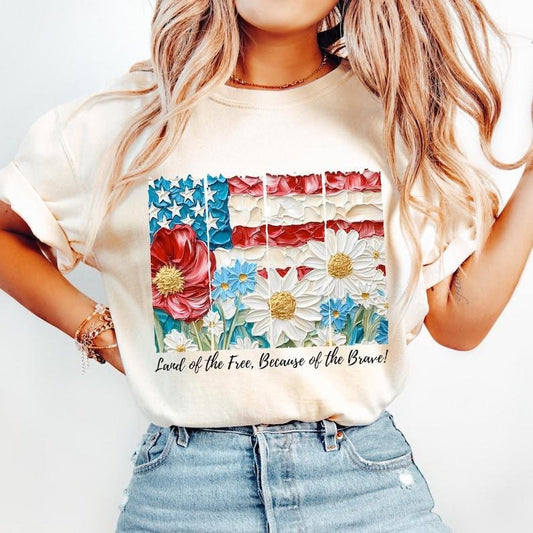 American Flag Tshirt, 4th of July Shirt, Memorial, Floral America USA Tee, Patriotic, Girly Tee, USA, 4th Of July T-Shirt