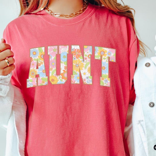 Aunt Floral t-shirt, Retro t-shirt, Comfort Colors, Cotton, Crewneck Fashion Fit Sleeve Comfortable Cute Casual Fabric Top Womenswear Breathable Checkered