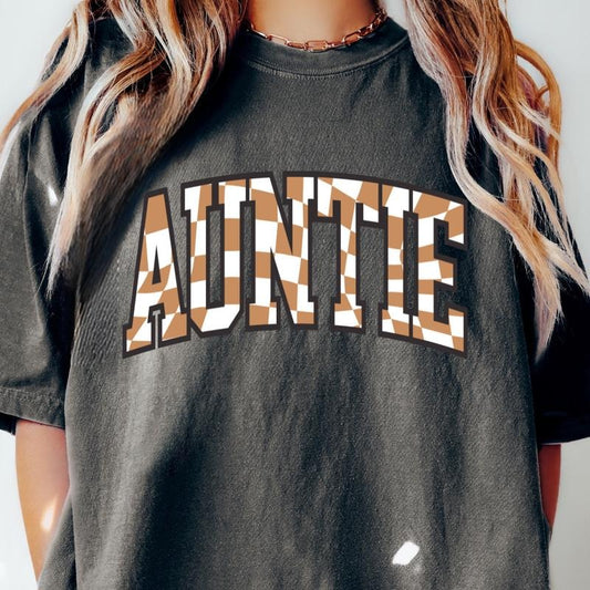 Auntie Retro Checkered Tan and White t-shirt, Retro t-shirt, Comfort Colors, Cotton,T-shirt Fashion Fit Sleeve Comfortable Cute Crewneck Casual