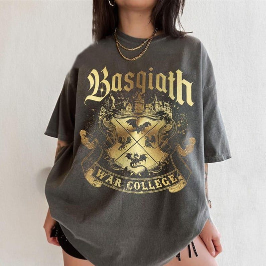 Basgiath War College Retro T-Shirt, Fourth Wing Merch, Riders Quadrant Shirt, Fly Or Die Tee, Onyx Storm New Merch Womenswear Cotton Tee