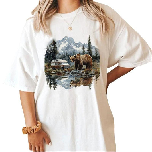 Bear and Mountain Forest Cute Retro Bear and Forest Sweatshirts Hooded T-Shirts Gift for Hunting Season 1 Cotton Top