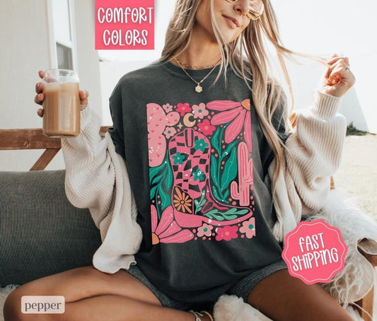 Boho Floral Cowgirl Shirt Comfort Colors, Wildflower Tshirt, Boho Tee, Oversized Women's Shirt, Country Music Tee
