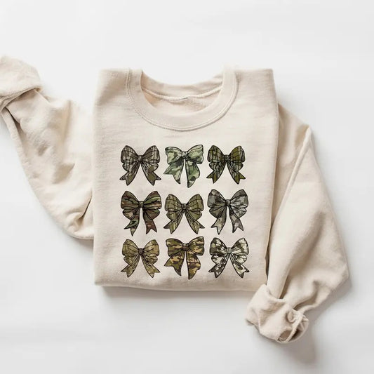 Camo Coquette Bow Sweatshirt, Coquette Camouflage Bow Sweatshirt, Camo Bow Sweater, Retro Camo Girl Shirt, Autumn Fall Shirt, Womens Camouflage Bow Shirt, Trendy Camo Shirt