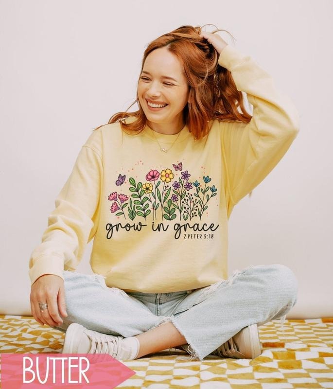 Christian Sweatshirt For Women,Grow In Grace Crewneck, Trendy Bible Verse Shirt, Cute Christian Merch, Girls Christian Gift