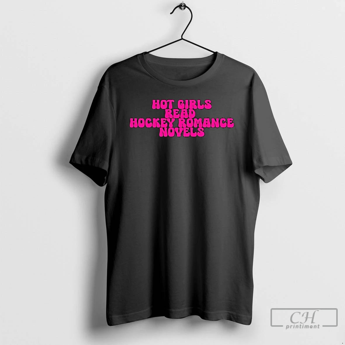 Classic Hot Girls Read Hockey Romance Novels Words T-Shirts, Hoodie, Sweatshirt | CoreVibeTees.com