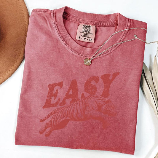 Comfort Colors Easy Tiger Shirt, Retro Boho Tee, Unisex Trendy Aesthetic Shirt, Graphic Tee, Hippie Clothes, Indie Shirt, Tiger Graphic Tee