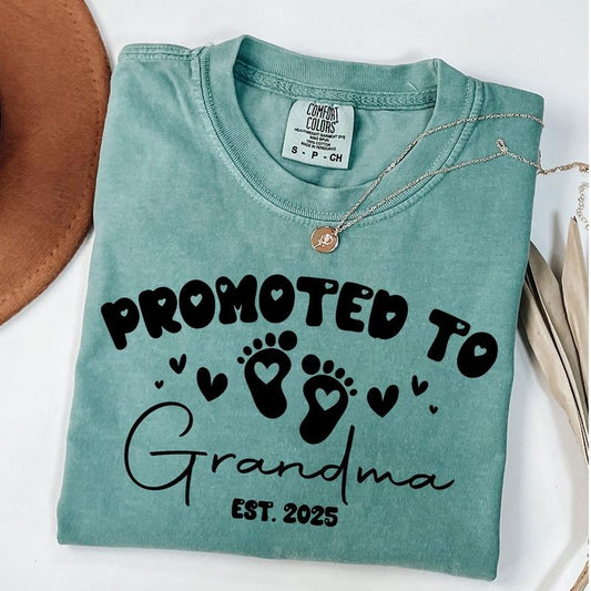 Comfort Colors Est 2025 Grandma Shirt, Promoted To Grandma Shirt, Mothers Day Gift for Grandma, Granny T-Shirt, Gigi Mimi Shirt, Unisex T-Shirt