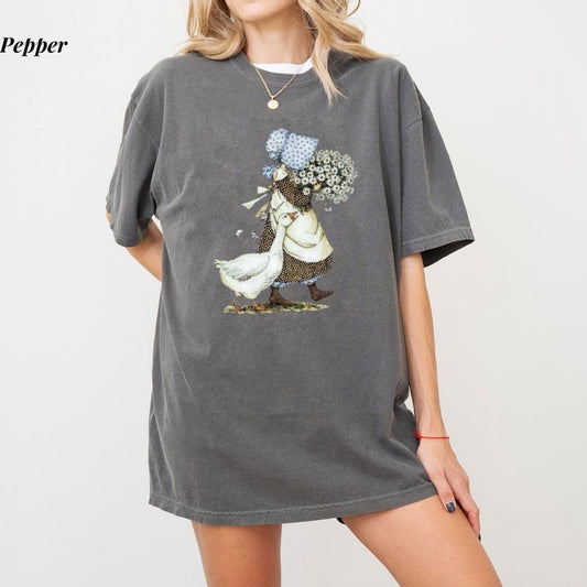 Comfort Colors Holly Hobbie T-Shirt, Vintage Style Unisex Tee, Retro Cottagecore Shirt, Ultra Soft Cotton Tee, Everyday Casual Wear vintage  graphic  tees