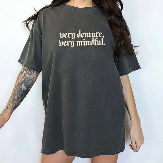 Comfort Colors Retro Very Demure Very Mindful Shirt, Funny Demure Tee for Girls, Vintage Demure Graphic Tee, Very Demure Very Mindful Shirt for Women, Trending T-shirt, Unhinged Casual Women's Tops, Oversized Womenswear, Soft Fabric Relaxed Fit Chic Style