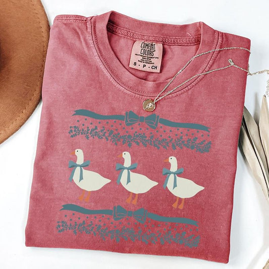 Comfort Colors Vintage 80s Goose Shirt, Funny Blue Ribbon Goose Tee, Retro Goose Graphic Shirt, Cute Farm Animal Tee, Cottagecore Gift Tee