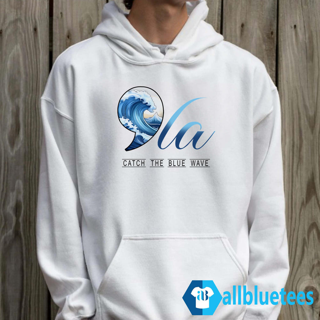 Comma La Kamala Harris Catch The Blue Wave Shirt