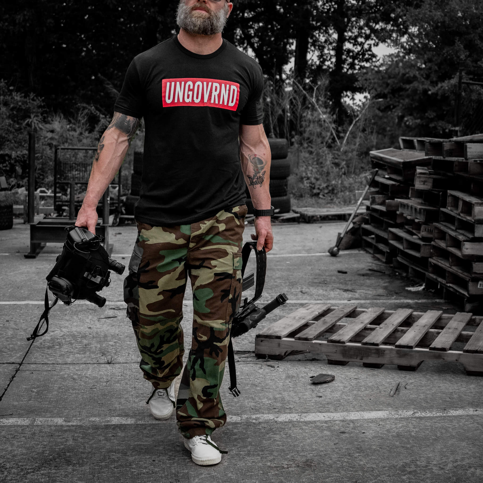 Ungovrnd Men's T-Shirt Hoodie, Sweatshirt | CoreVibeTees.com (Image 4)