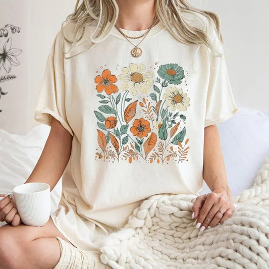 Daisy Bouquet Shirt, Flower Shirt, Retro Floral Shirt, Mother T-shirt, Flower Lover Shirt, Gift for Women, Gift for Grandma Cotton Crewneck Casual