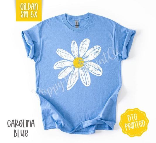 Daisy Gildan Shirt, Cute Floral Tshirt, Trendy Women's Tee, Gift for Her Graphic Print T-Shirt