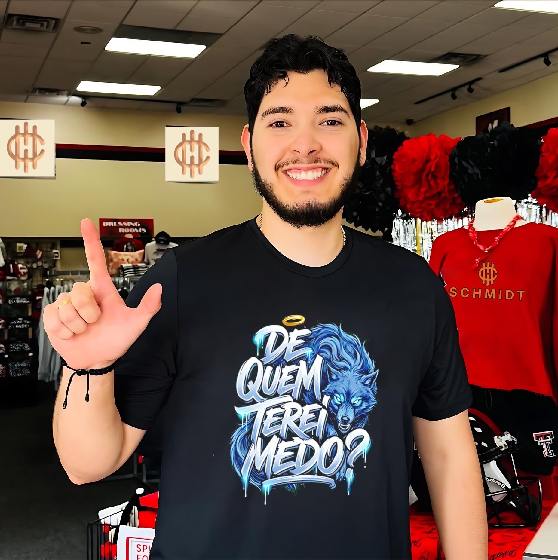 De quem terei medo wolf illustration shirt