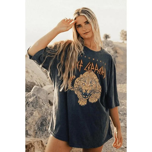 Def Leppard Pyro Oversized T-Shirt, Top Trendy Concert Merch Streetwear Style, Avaiable In Shirt And Shirt, The Perfect Gift For Music Lovers, Cotton Unisex Graphic Graphic T-Shirt Shirt Sweatshirt, Hoodie, Comfort Colors