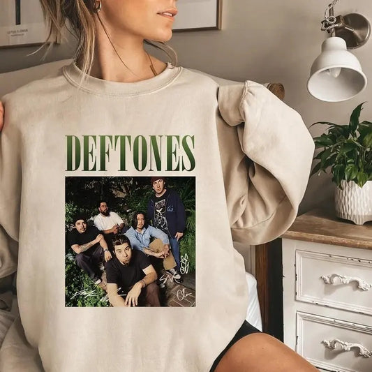 Deftones Digital Design Crewneck, Retro Rock Music Fans Gift