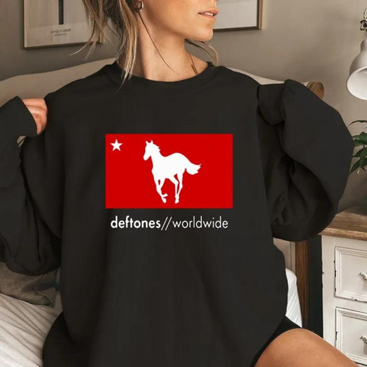 Deftoness Hoodie, Vintage Style Shirt, Metal Band, Rock Band Merch, Unisex Sweater Pullover Tee