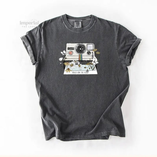 Focus On The Good Comfort Colors T-Shirt, Vintage Graphic Tee, Garment-Dyed Cotton, Unisex Relaxed Fit, Casual Aesthetic Streetwear Comfortable