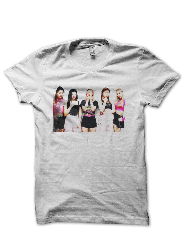 ITZY T-Shirt Style002 Hoodie, Sweatshirt | CoreVibeTees.com