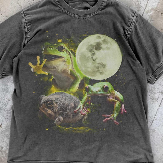 [ Mineral Wash ] Retro Frog And Moon TShirt , Vintage Style Frog Shirt , Wildlife Nature Graphic Tee , Cottagecore Shirt , Animal Lover Washed Gift