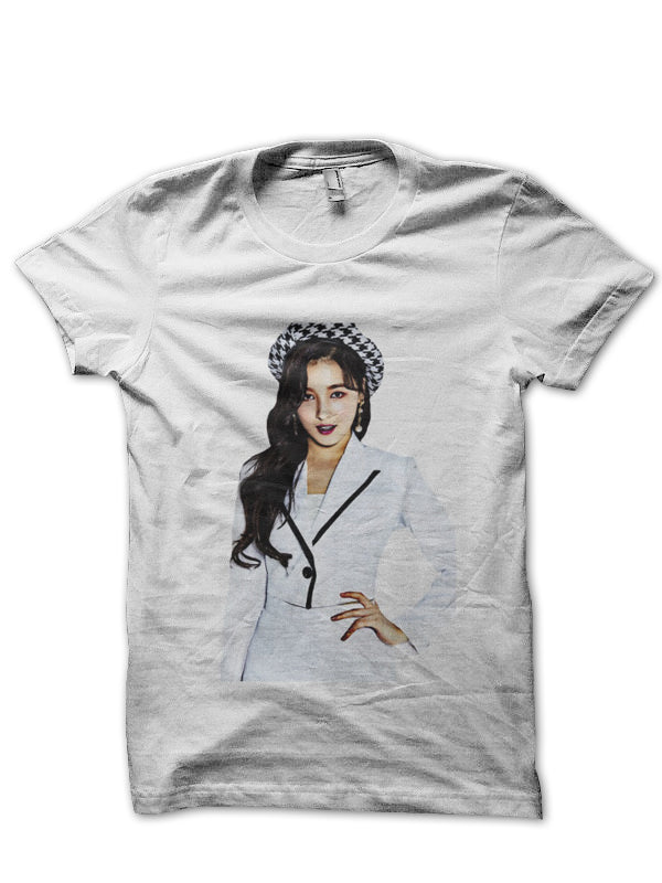 Nancy Momoland T-Shirt Style006 Hoodie, Sweatshirt | CoreVibeTees.com