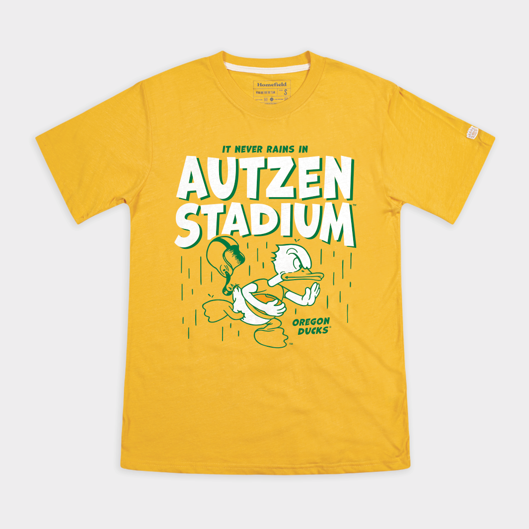 Oregon "It Never Rains in Autzen Stadium" Tee Style001 Hoodie, Sweatshirt | CoreVibeTees.com