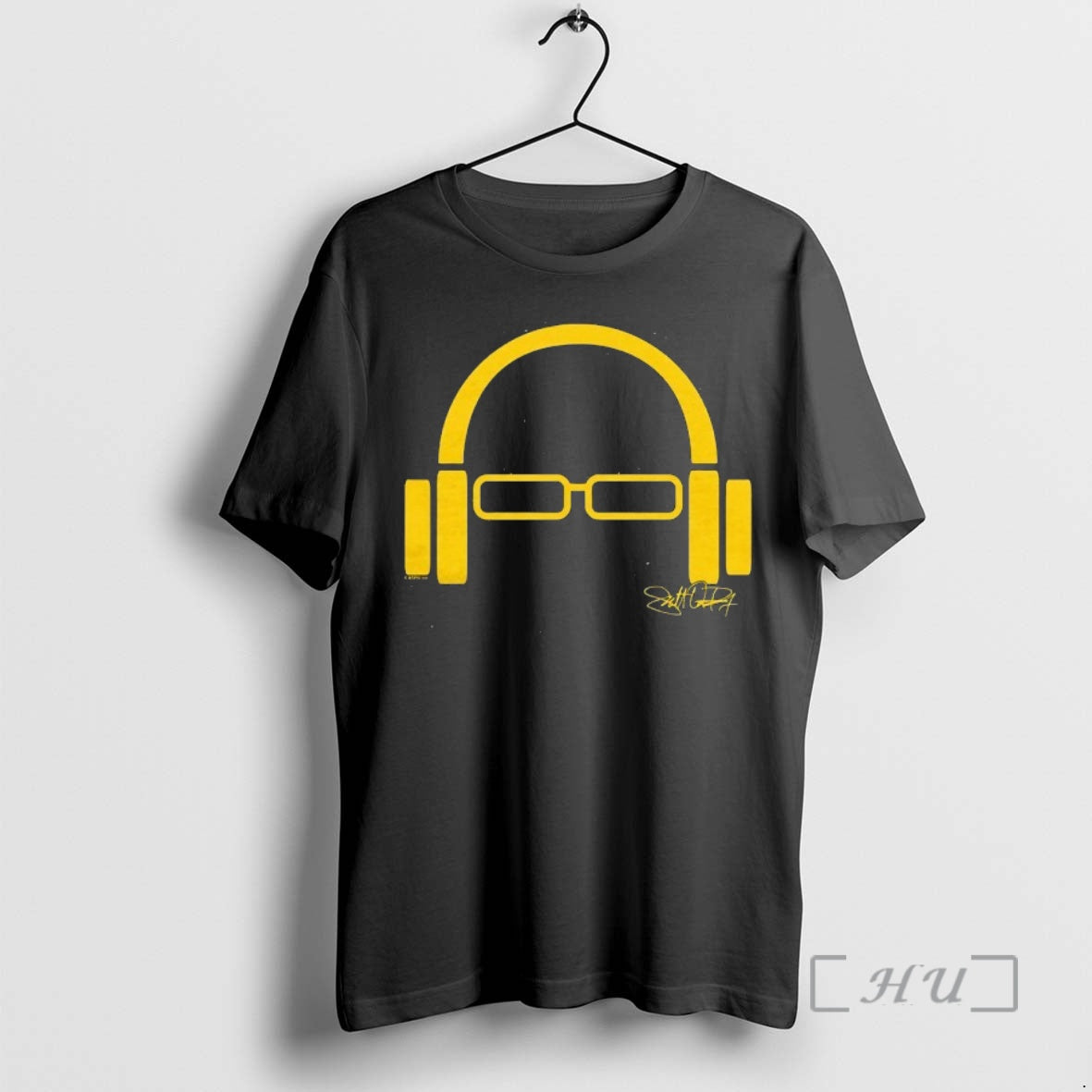 Officials Scott Van Pelt Logo Signature T-Shirts, Hoodie, Sweatshirt | CoreVibeTees.com