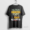 Officials Yes Im Old But I Saw Packers Greatness Player Signature City Premium T Shirts Hoodie, Sweatshirt | CoreVibeTees.com