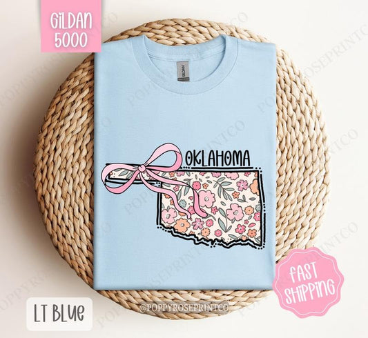 Oklahoma Floral Bow Gildan T-shirt, Cute Trendy Tee, State Coquette Oversized Top