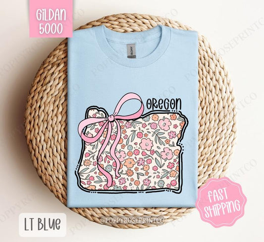 Oregon Floral Bow Gildan T-shirt, Cute Trendy Tee, State Coquette Oversized Top