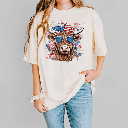 Patriotic Highland Cow Shirt, 4th Of July T-Shirt, USA Flag Bandana and Sunglasses, Independence Day Cow Tee, Retro American Pride Shirt, Fourth Of July Celebration Top, Women's Patriotic Wear, Comfortable Casual Women's T-Shirt