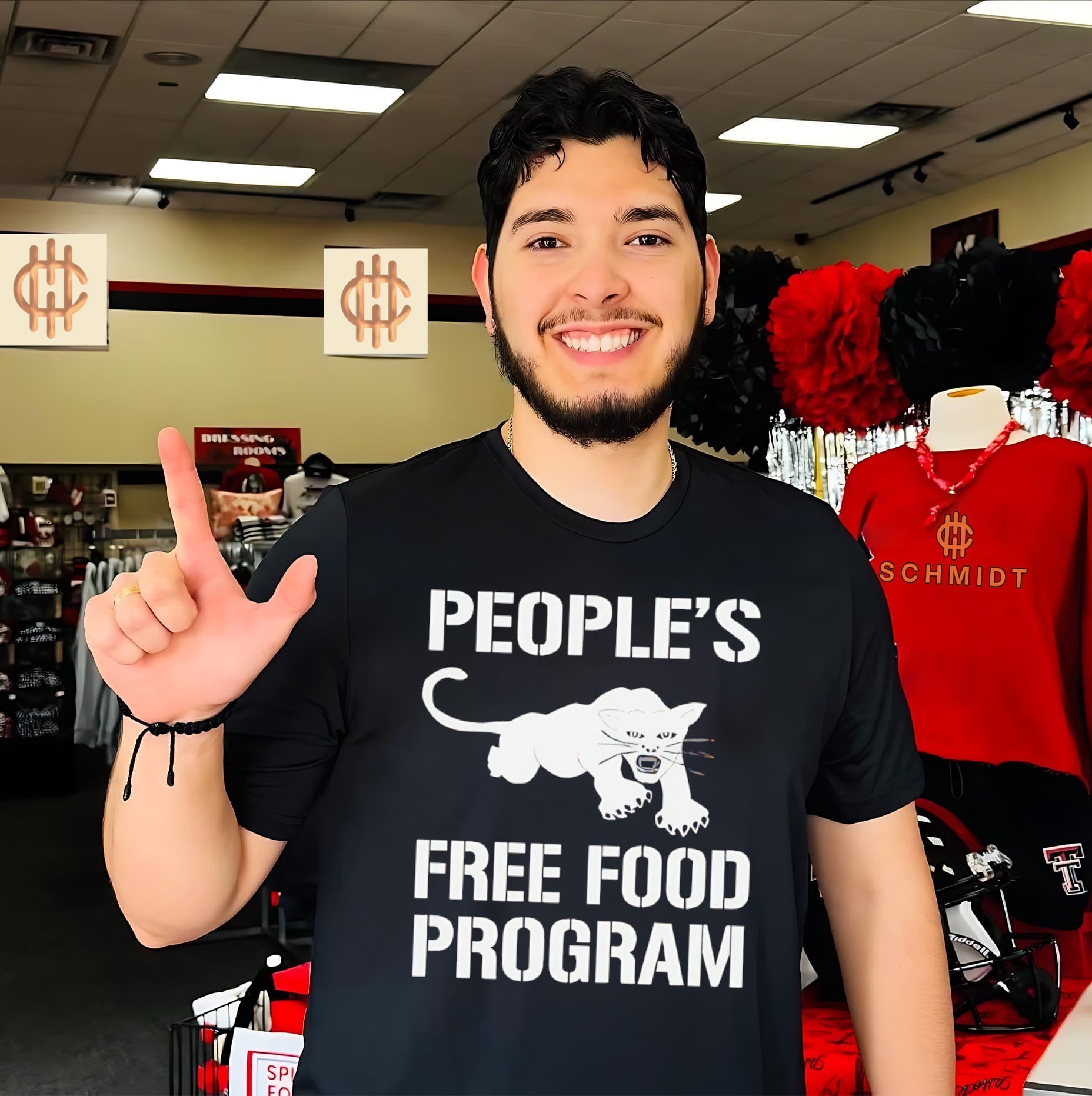 People’s free food program panther graphic shirt