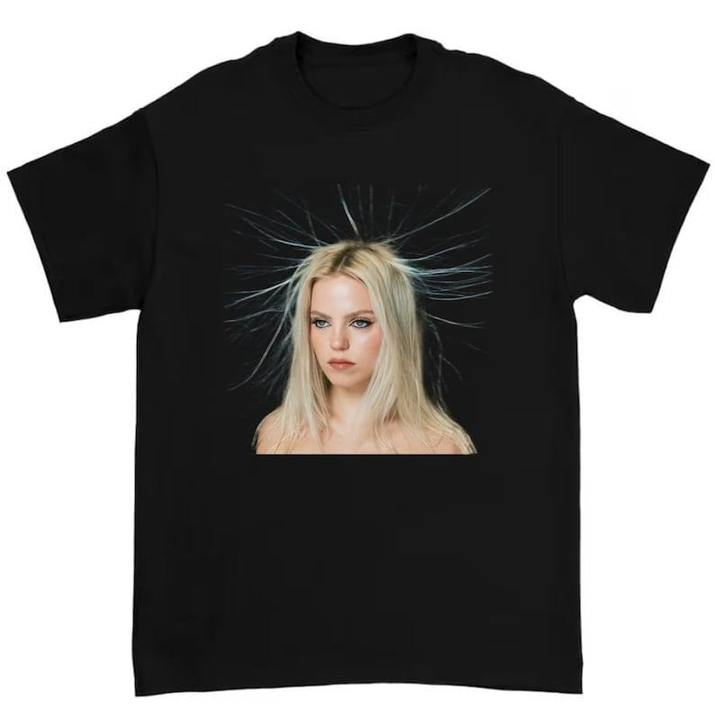 Renee Rapp Talk Too Much, Gift For Women and Man Unisex T-Shirt