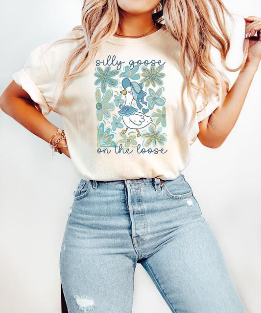 Retro Silly Goose Shirt, Silly Goose On The Loose Sweatshirt, Funny Cowgirl Shirt, Funny Western Tee, Funny Graphic Tee, 90s Aesthetic Shirt