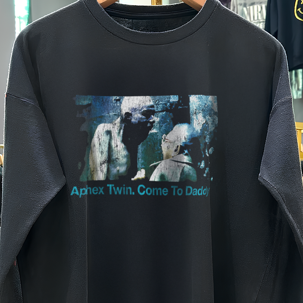 APH3X TWIN. COME TO DADDY LONGSLEEVE VINTAGE WASHED BLACK T-SHIRT Hoodie, Sweatshirt | CoreVibeTees.com (Image 3)