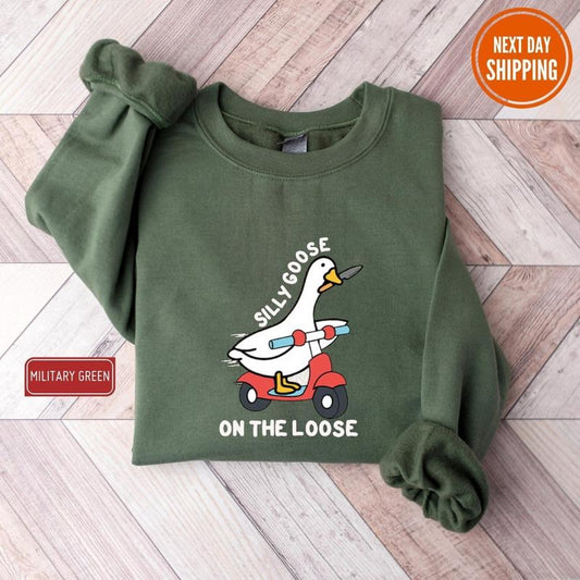 Silly Goose Sweatshirt, Silly Goose on the Loose Club Shirt, Funny Men's Women's Sweater, Trendy College Hoodie, Trendy Cute Funny Duckstyle{n002}2