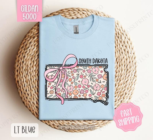 South Dakota Floral Bow Gildan T-shirt, Cute Trendy Tee, State Coquette Oversized Top