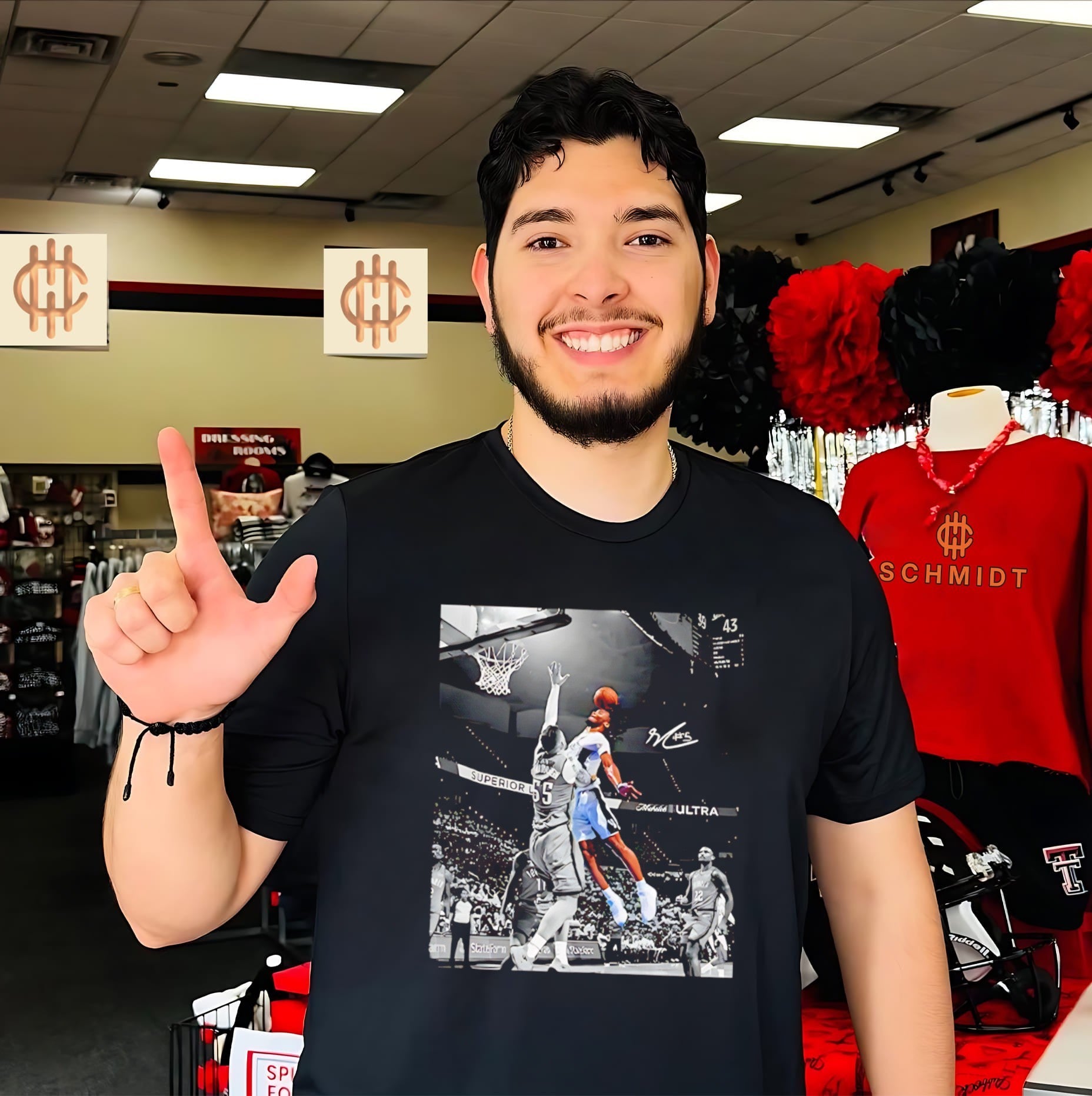 Stephon Castle Dunk Over Isaiah Hartenstein Shirt