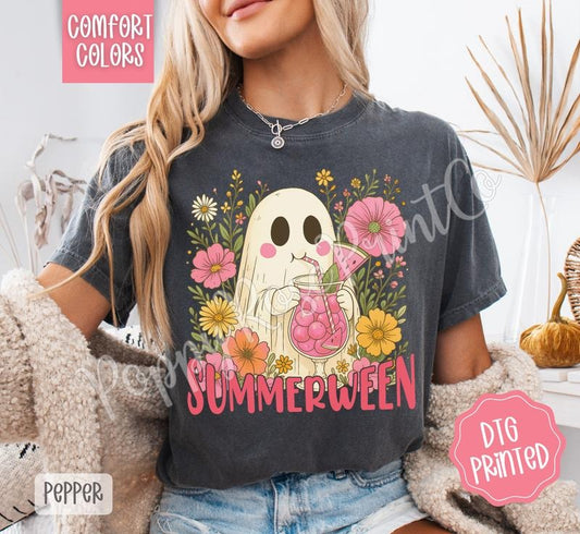 Summerween Shirt Comfort Colors, Trendy Women's Graphic Tshirt