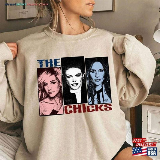 The Chicks Band Tour 2023 Classic Sweatshirt - Unisex Music Apparel