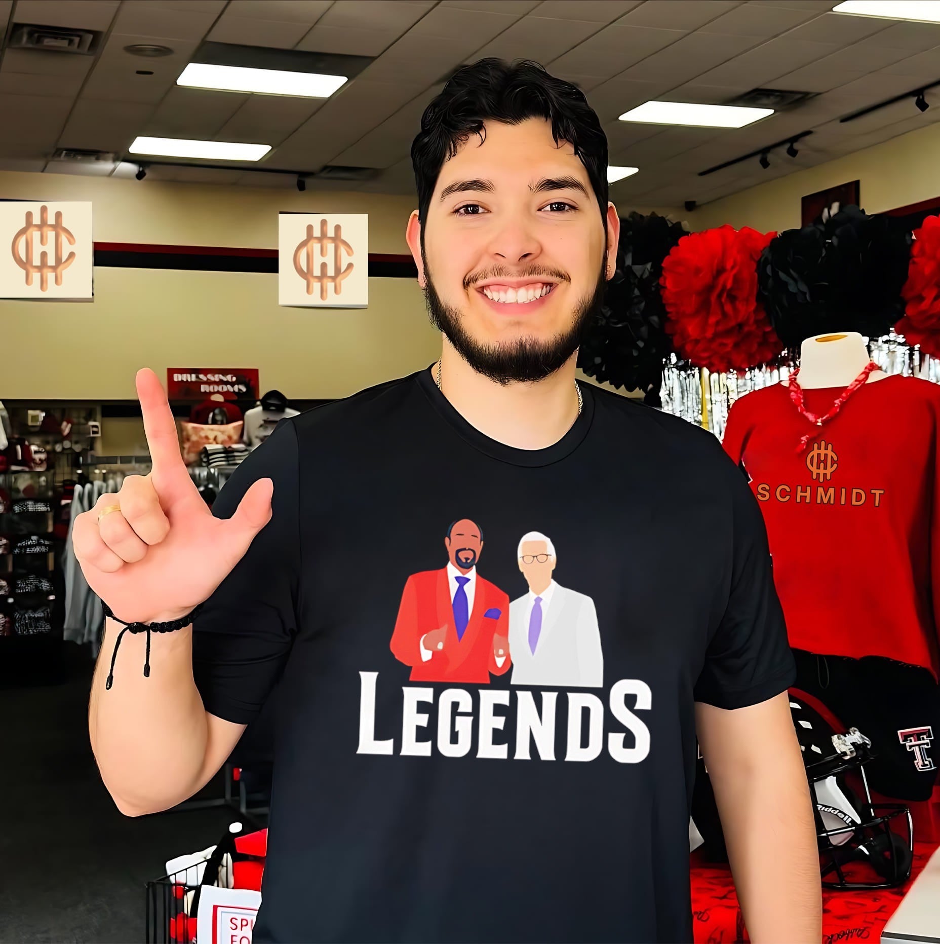 The two New York Knicks legend broadcasters graphic shirt