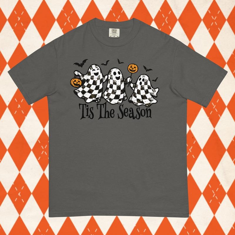 Tis The Season Checkered Ghost Halloween Comfort Colors shirt Oversized fit Unisex garment-dyed heavyweight t-shirt