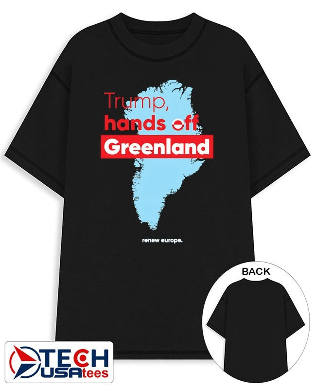 Trump hands off Greenland State shirt